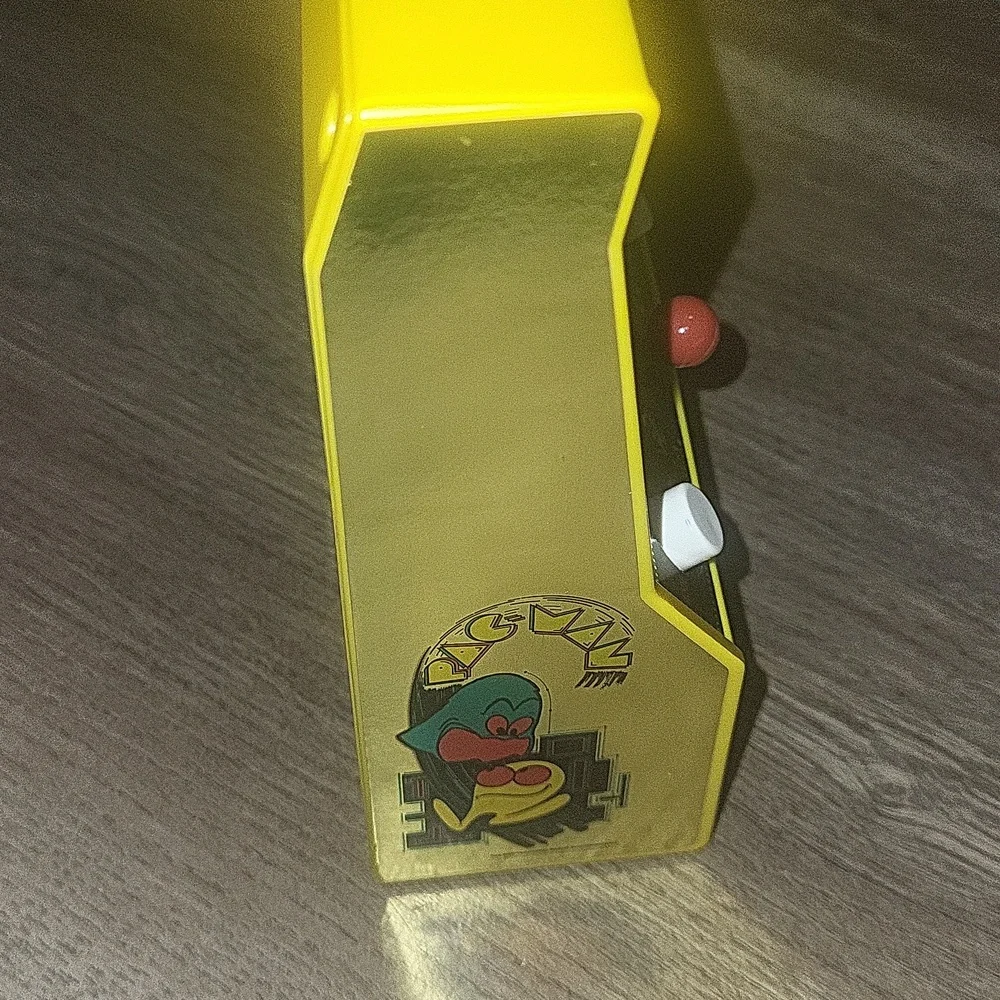 Retro Mini Arcade Game - Yellow Pac Man